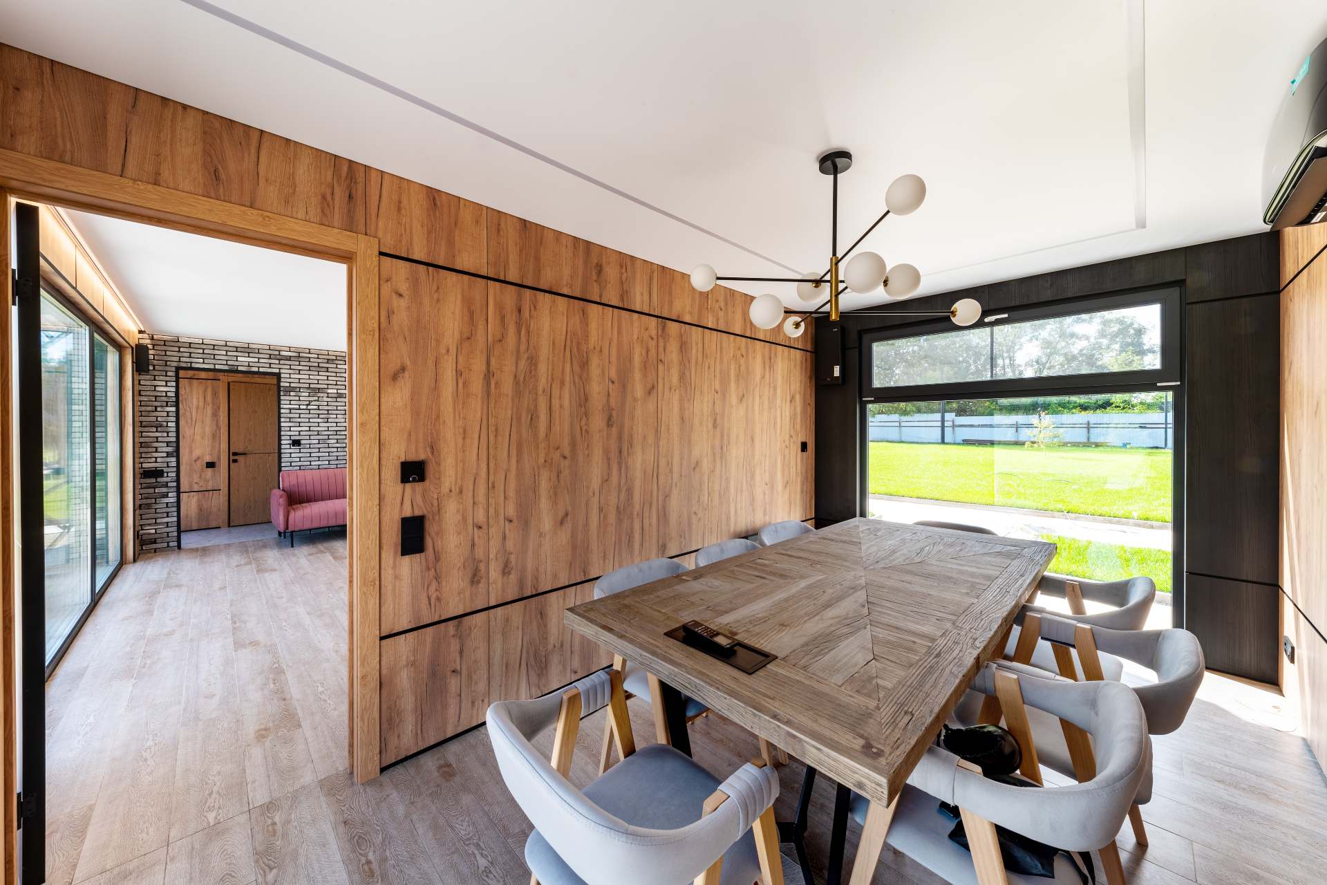 Инженерные системы в домах из контейнеров: отопление, вентиляция, электрика, фото